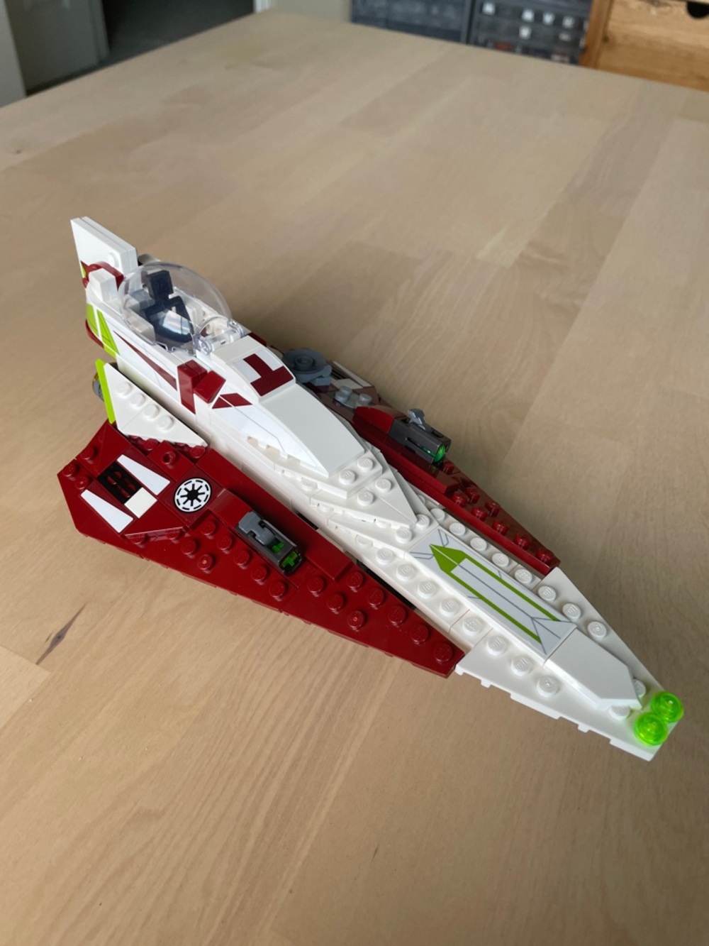 LEGO Set 7533 Obi-Wan Kenobi’s Jedi Starfighter